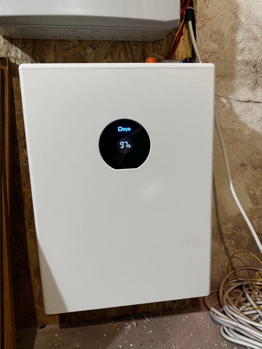 Deye SE-F5 Pro-C LiFePO4