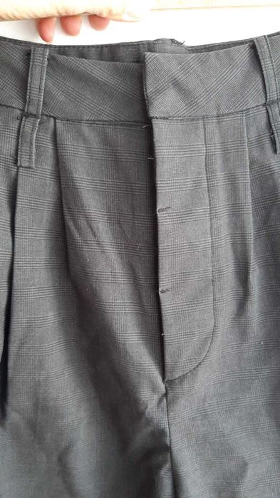 calções senhora cinzentos com padrão tamanho 38