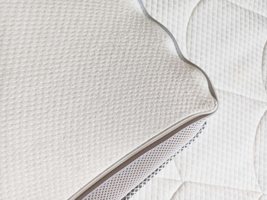 160x200 Antyalergiczny Materac ALT HILDING nawierzchniowy