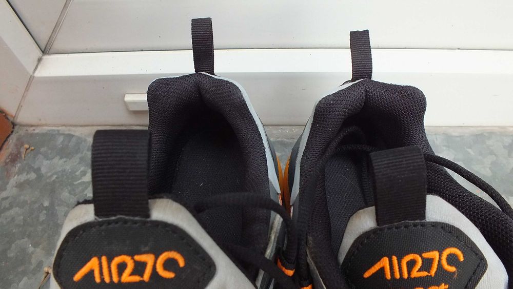 Super buty sportowe marki Nike Air 270 react w roz 39