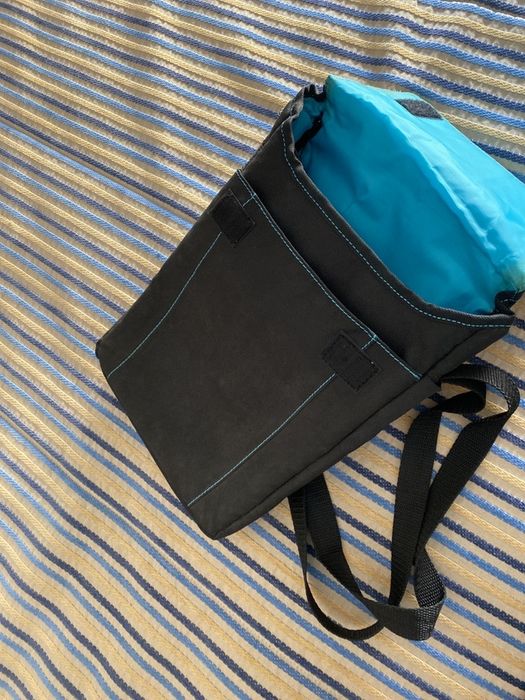 Bolsa para portátil compacto ou tablet Targus