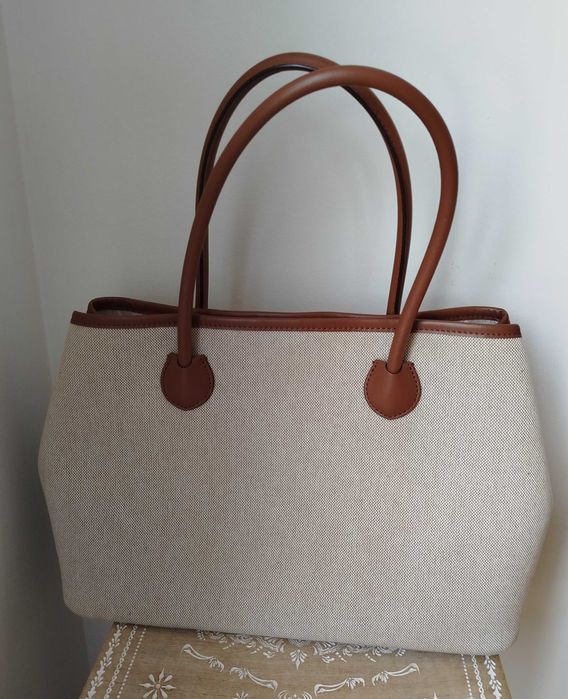 Mala da prestigiada marca "Ralph Lauren"