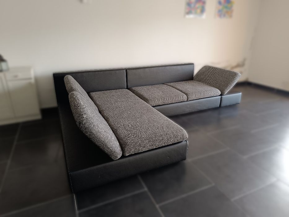 Sofá grande com Chaiselongue em excelente estado