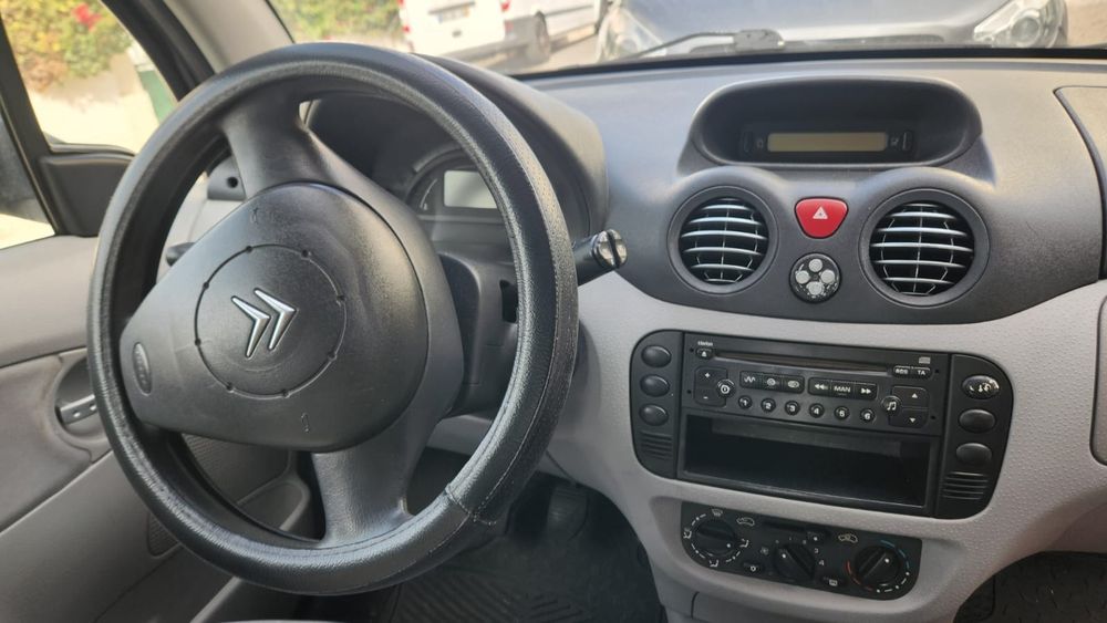 Citroën C3 2002 preto