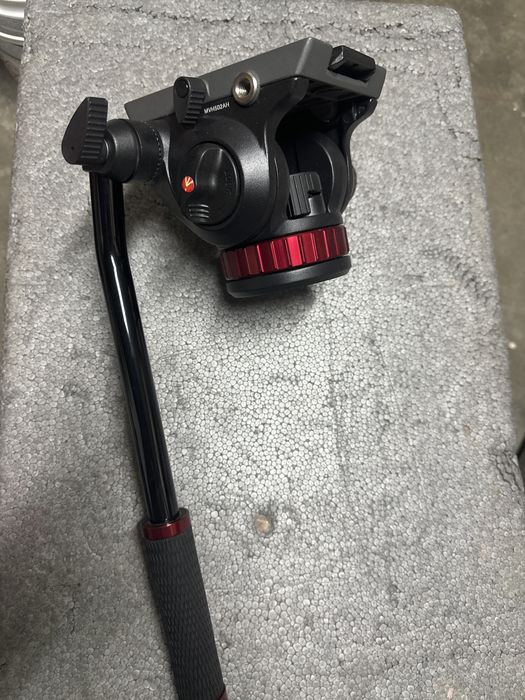cabeça  de vídeo Manfrotto MVH502AH