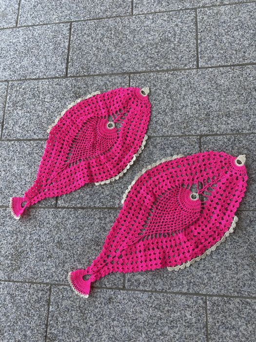 Panos bordados à mão