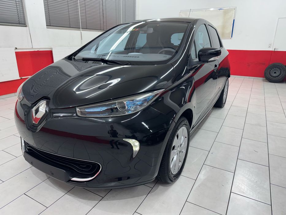 Розборка Renault Zoe запчастини розбірка Рено Зоя разборка шрот зое