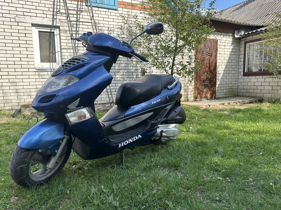 Скутер Kymco Bet & Win 250 (2008) | Під ремонт або розборку