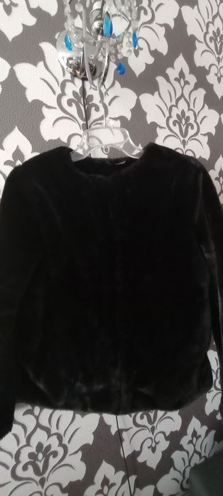 Kurtka futerko damska młodzieżowa H&M S nowa