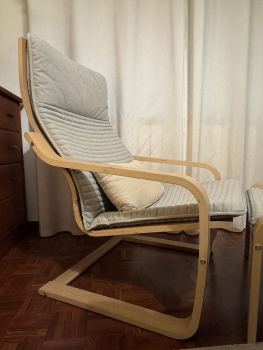 Poltrona + Repousa Pés - Ikea