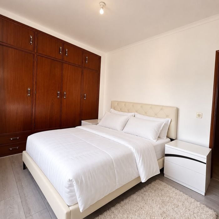 Alugo quarto de solteiro 360 uma pessoa 470 casal