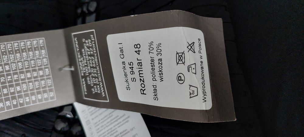 Polecam piękną sukienka na podszewce nowa