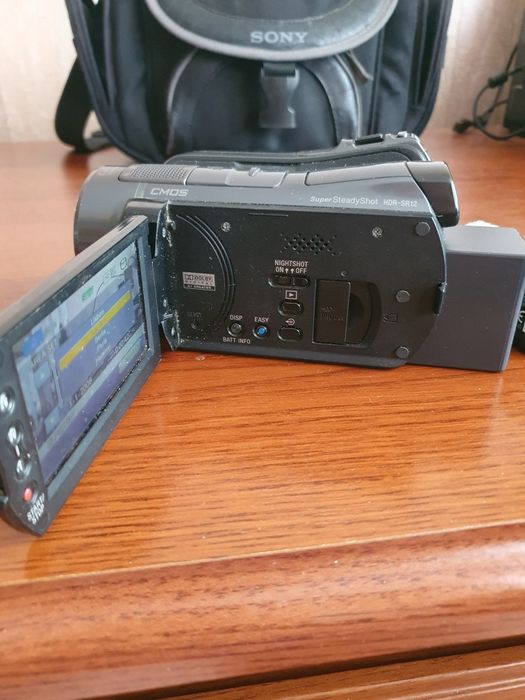 Відеокамера Sony HDR-SR12E