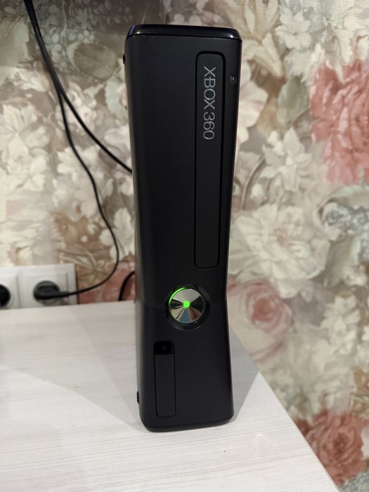 Xbox360 slim з іграми