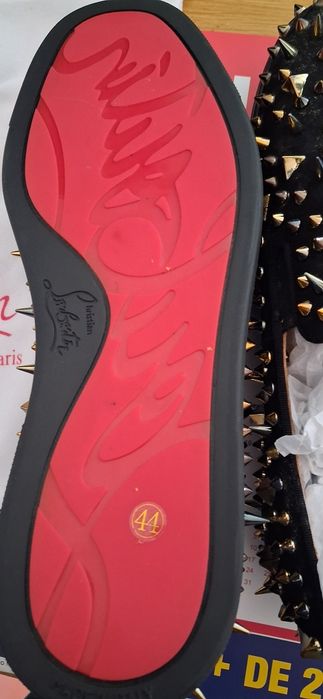 Sapatos com espigões