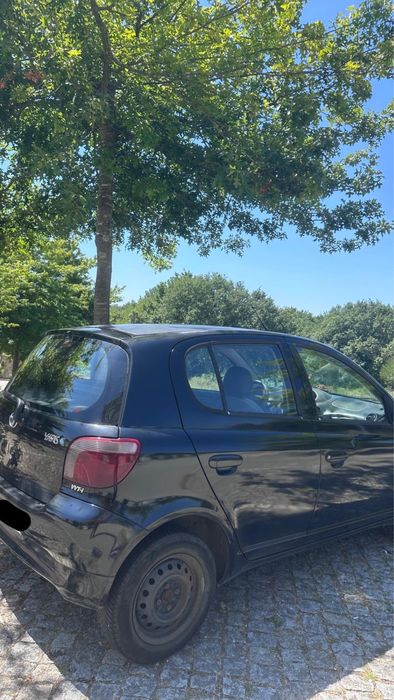 Toyota Yaris 1.0 Terra | 2001 | Muito Económico e Fiável