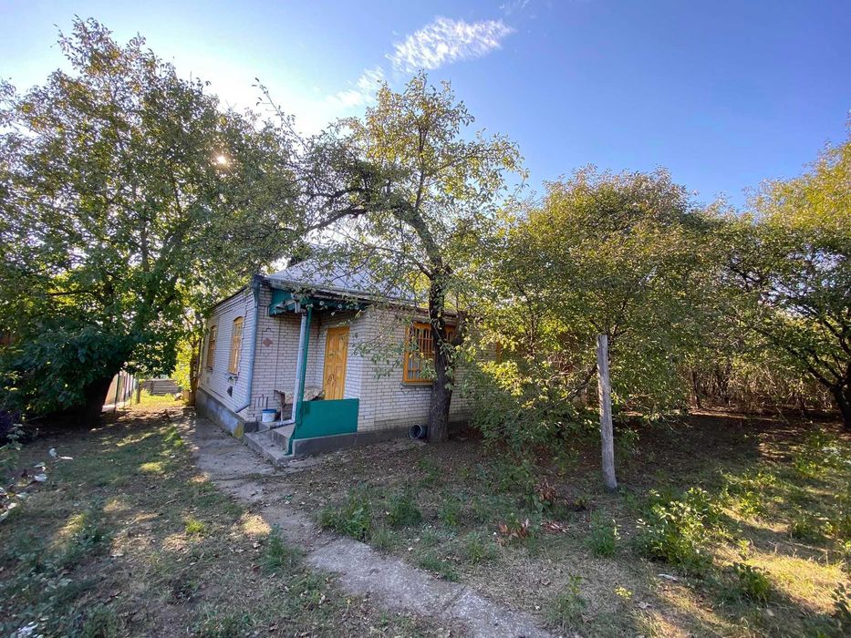 Продається будинок в с. Крищинці