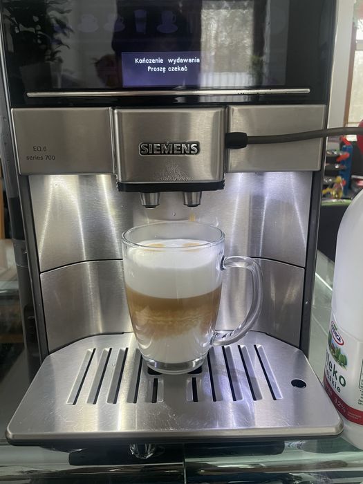 Ekspres cisnieniowy Siemens eq 6 s700 ( bosch  vero, jura, krups)