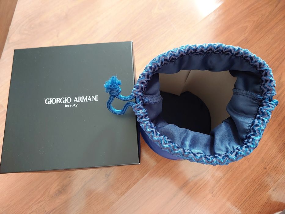 Сумка, космеичка Giorgio Armani