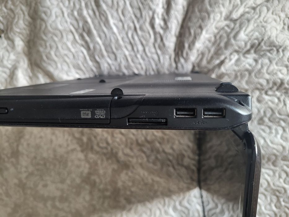 Asus 15.6" laptop notebook windows 7 PRO5EA stan bardzo dobry