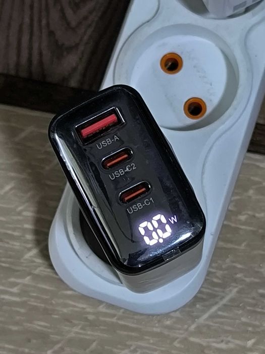 PD Toocki GaN 67W LED умная зарядка + кабель 60W + Подарок !