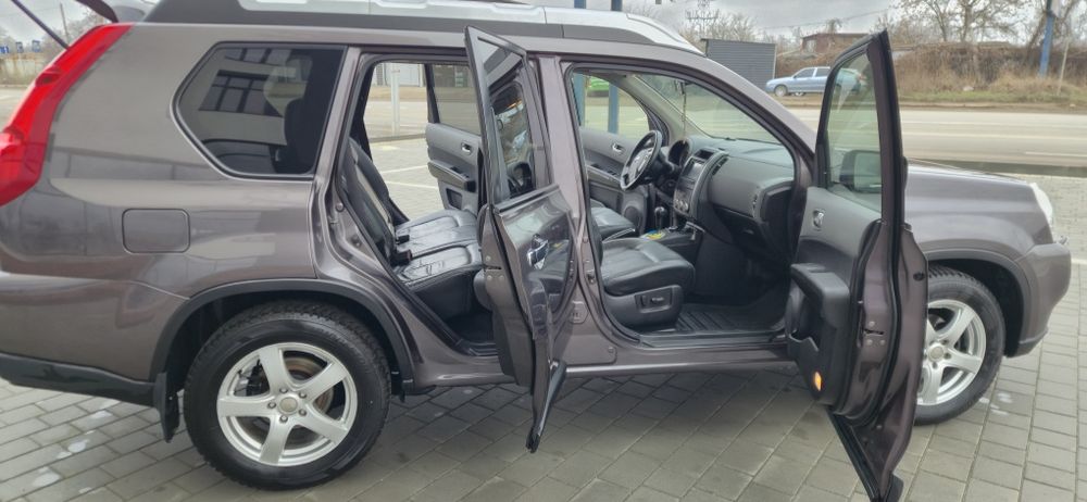 Nissan X Trail T 31