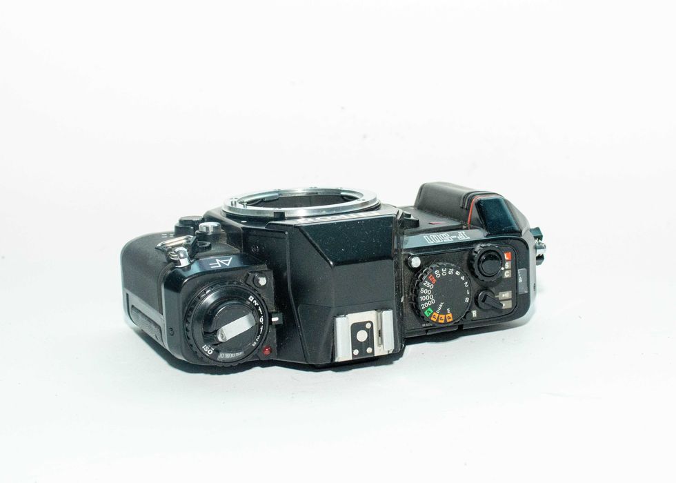 Lustrzanka Nikon f-501