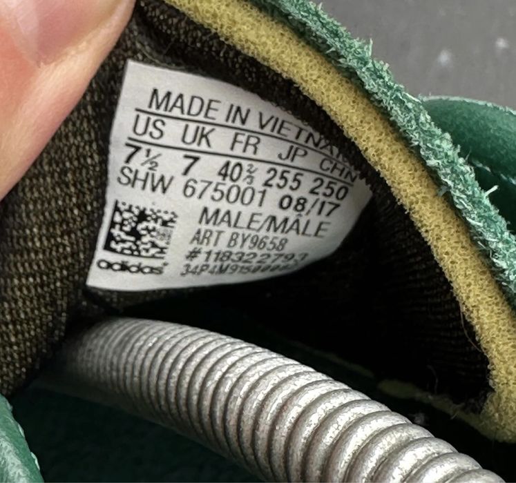 Замшеві   кросівки від Adidas