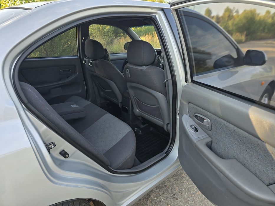 Hyundai Elantra (автомат, газ-4)