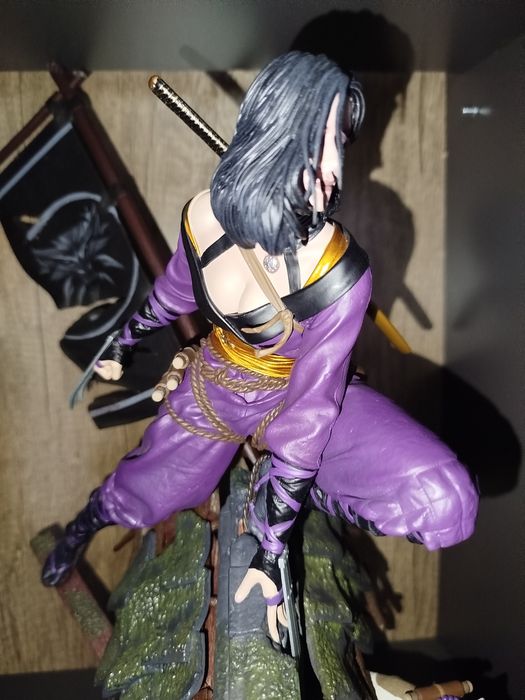 Yennefer kunoichi. Wiedźmin figurka.