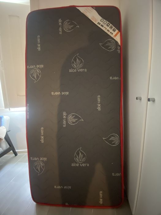 2 colchoes como novos