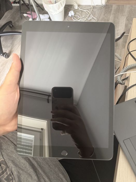 iPad 10.2 (2019)
