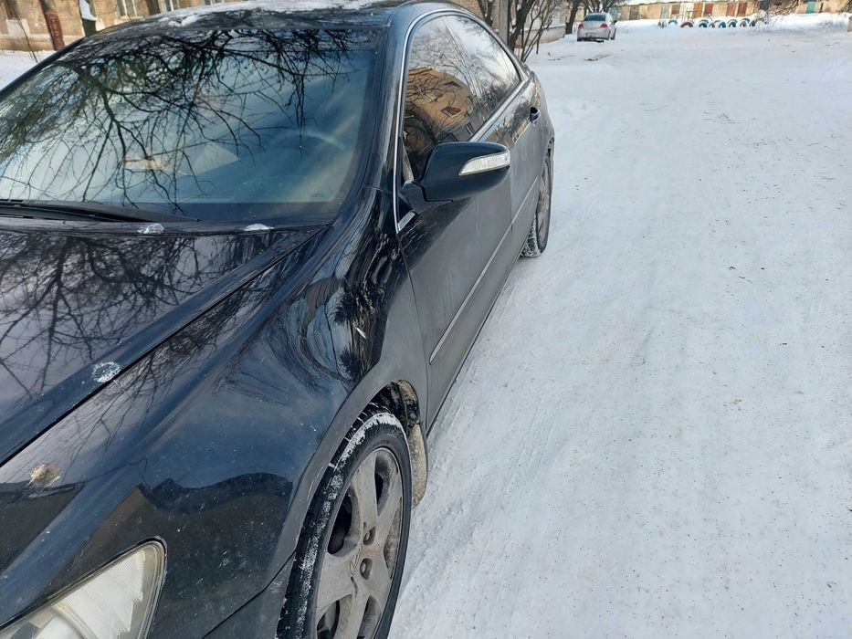 Продам Хонду Легенду