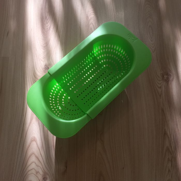 Ociekacz rozsuwany do zlewu