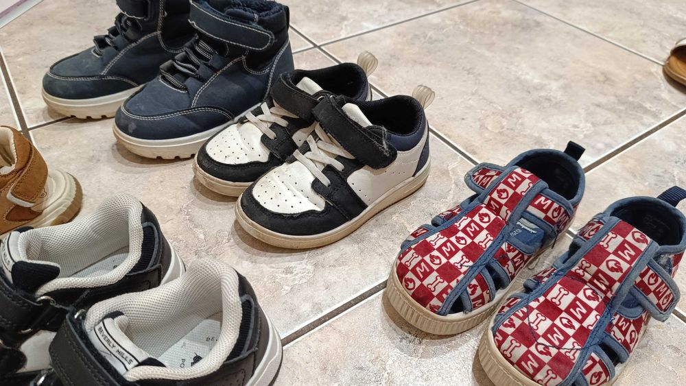 Buty 26 chłopięce paka mix