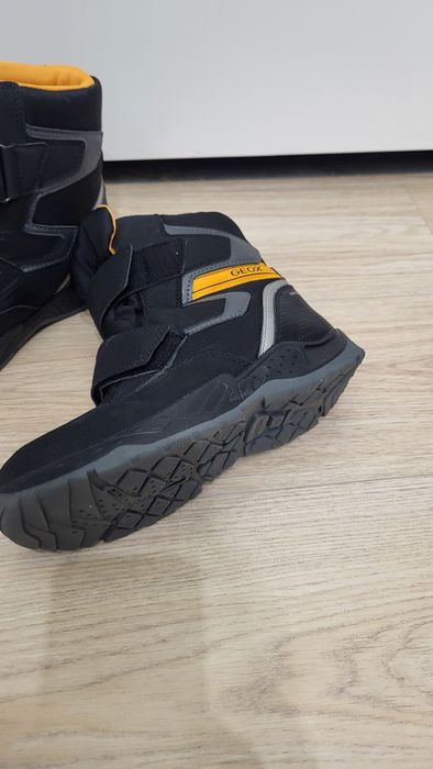 Buty zimowe Geox Amphibiox r. 39. Stan idealny