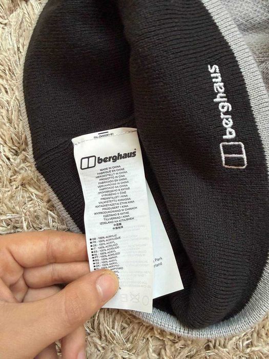 Czapka berghaus nowa