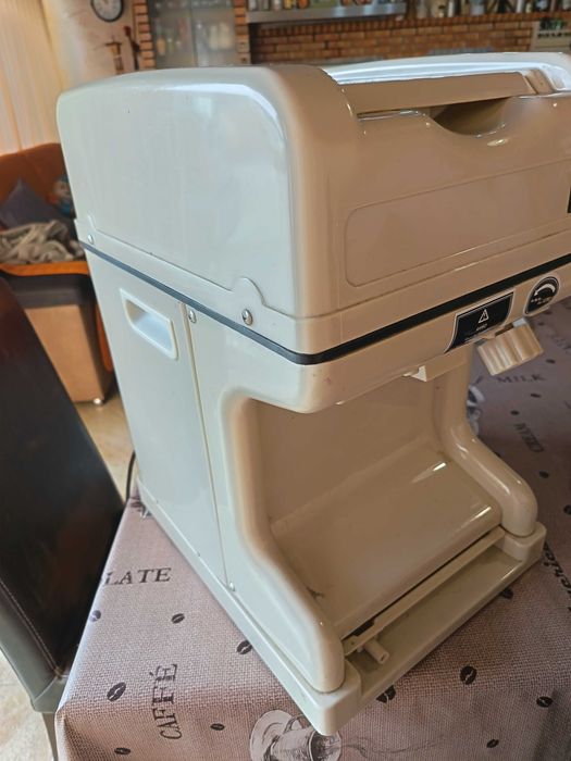 Picadora de gelo NOVA