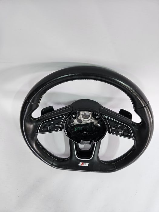 Audi a4 b9 a5 s5 8w f5 kierownica ścięta sline S-line sportowa łopatki