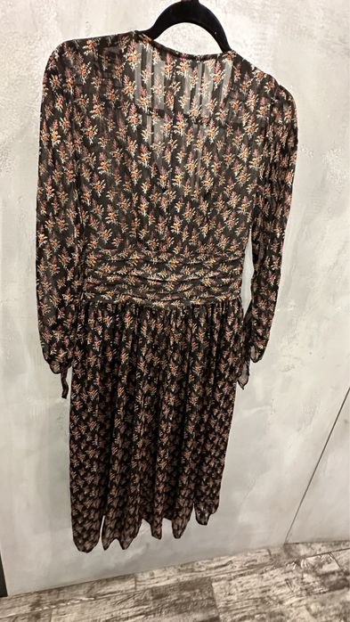 Плятье Zara новое