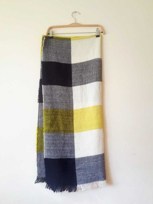 Cachecol / Lenço quente e macio - ótimo estado