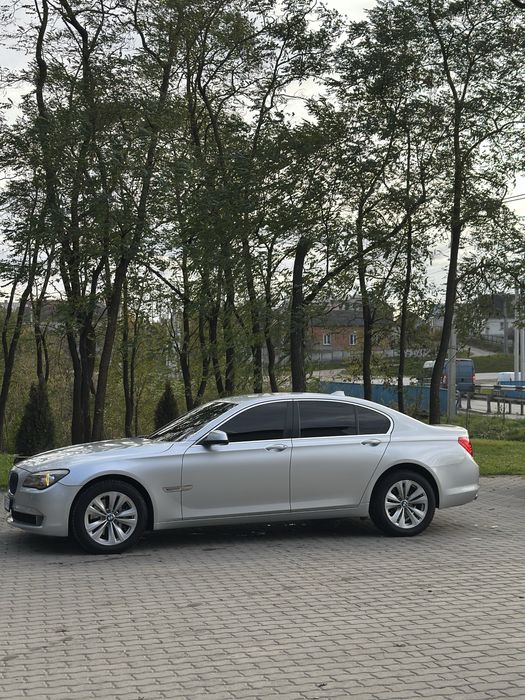 Продам BMW 730d 2009