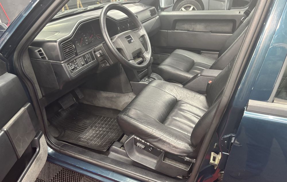 Volvo 960 3.0 24V 6 cilindros em linha