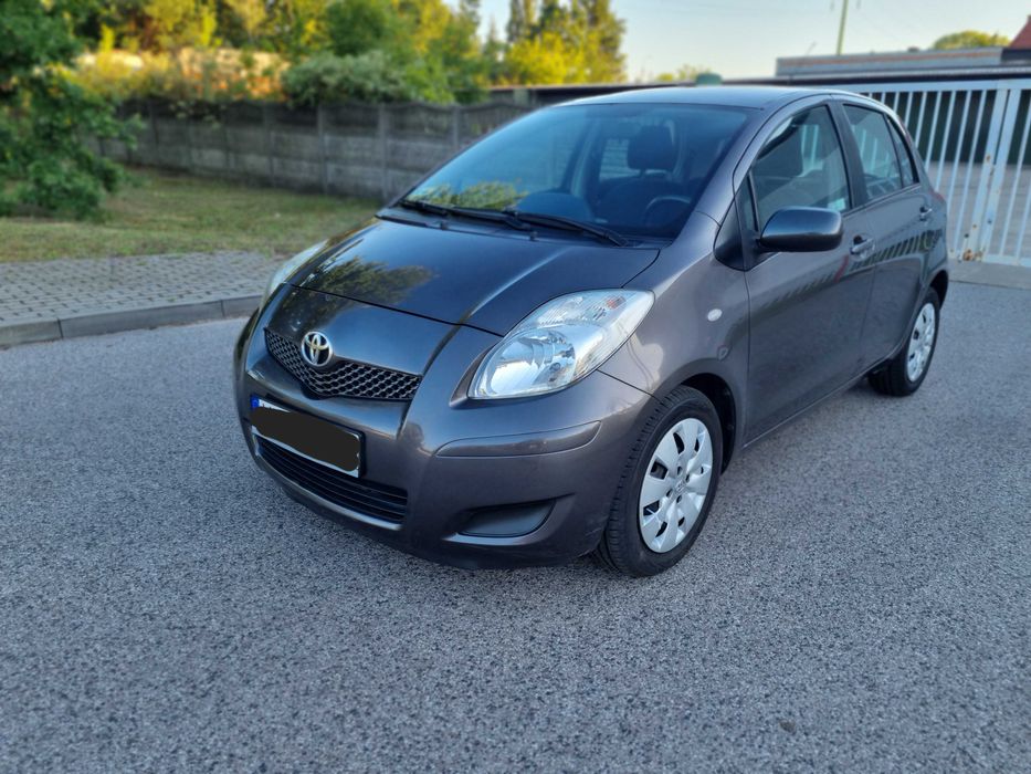 Toyota Yaris SOL automat, klimatronic salonPL