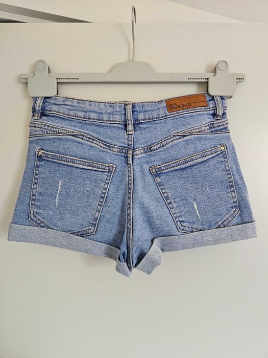 Błękitne krótkie spodenki jeansowe szorty dżinsowe XS Sinsay denim