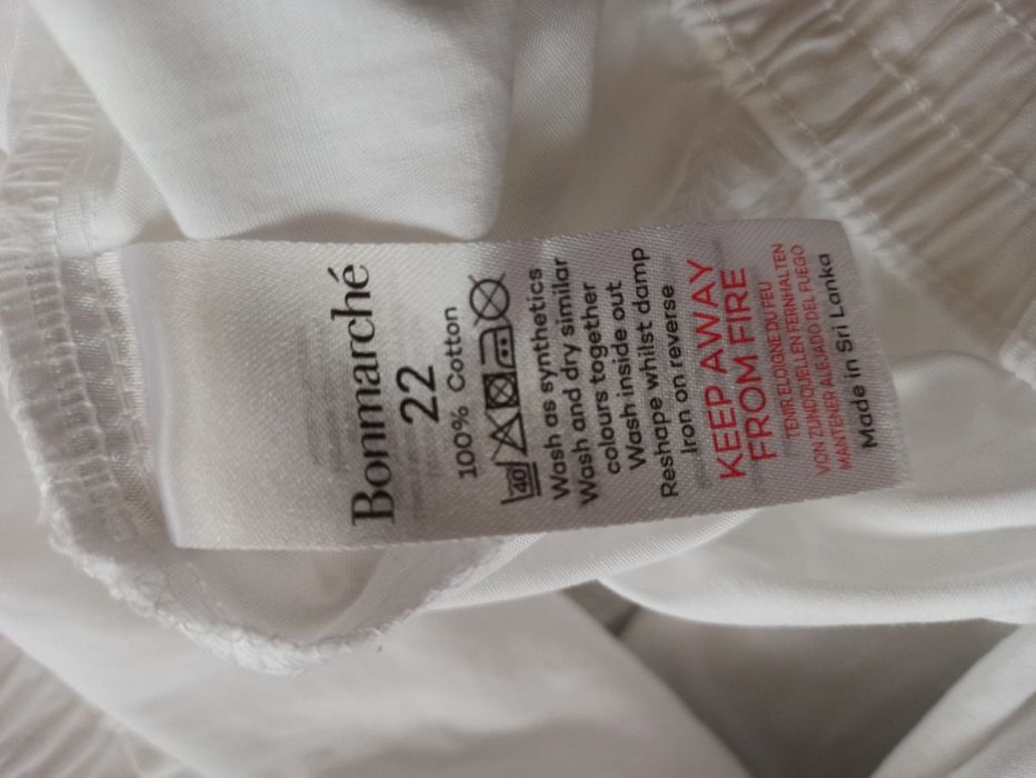 ~Spodnie 3/4 damskie, XXXXXL. Bonmarché