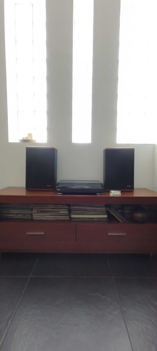 Advent Baby II Vintage Stereo Bookshelf Speakers