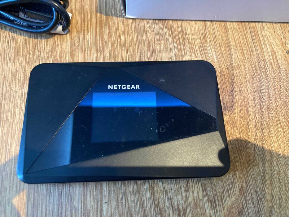 bezprzewodowy router Netgear AirCard 785S 4G/LTE