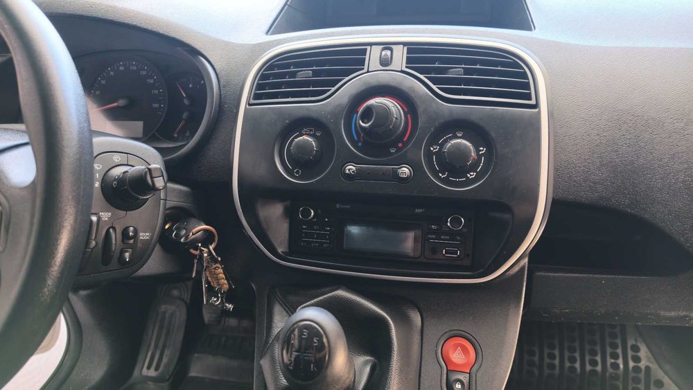 Renault Kangoo Compact 1.5 dCi - IVA Dedutível - Distribuição Feita