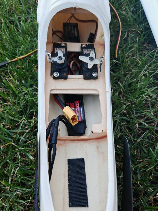 Elektroszybowiec RC Stratus 260